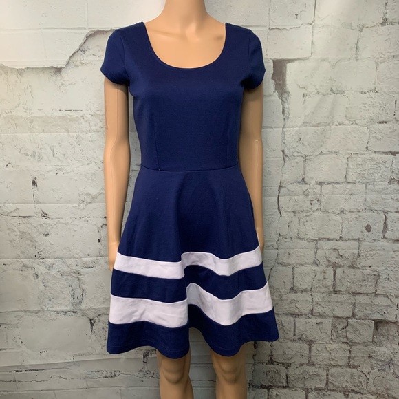 Charlotte Russe Dresses & Skirts - Charlotte Russe Dress